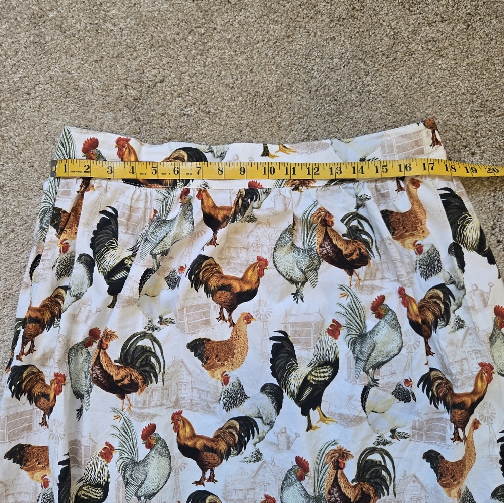 Retrolicous Rooster Farm Print Skirt Size 1X - Picture 5 of 8